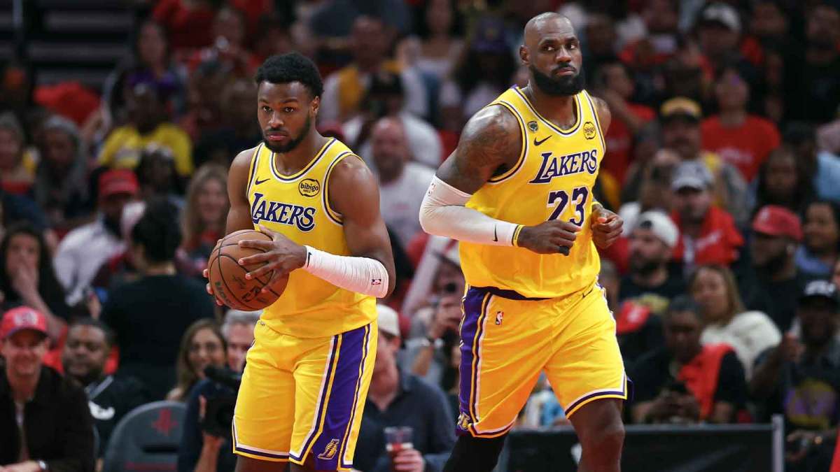 爱游戏体育ESPN记者：湖人队内部人士暗示詹姆斯父子可能一起转投新球队